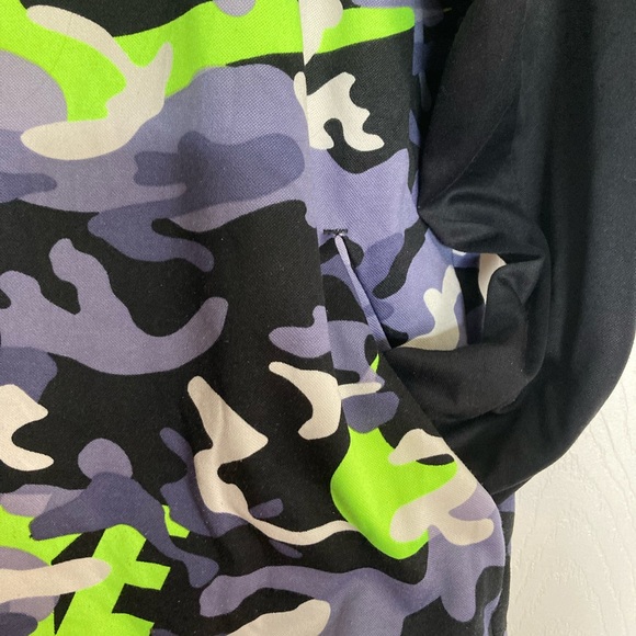 Nike Youth Hoodie - Picture 4 of 6